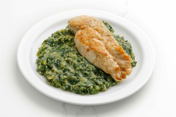 Pechuga de pollo con pure florentina